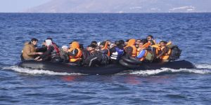 البحرية المغربية تنقذ 385 مرشحاً للهجرة غير المشروعة