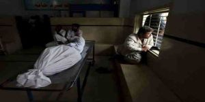 عدد ضحايا موجة الحر في باكستان يتجاوز الـ 800
