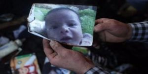 وفاة والد الرضيع الفلسطيني الذي قتله مستوطنون حرقاُ