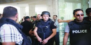 الأمن التونسي يعتقل أربعة عناصر إرهابية