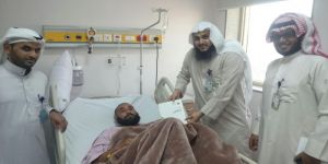 جمعية زمزم تزور مصابي حادث سقوط إحدى الرافعات بالمسجد الحرام