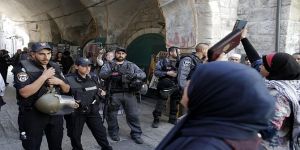 قوات الاحتلال تعتقل 19 شابا في القدس