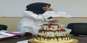 منسوبي إدارة التدريب و التعليم المستمر بمستشفى الملك فهد تحتفل ب''الدكتورة منى باسلم''