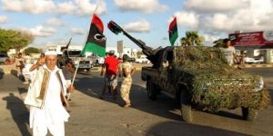 ليبيا.. قصف شاحنة ذخائر لداعش في بنغازي