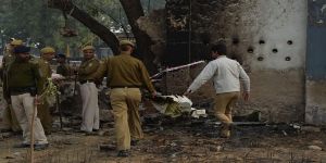 عشرة قتلى في تحطم طائرة تقل عسكريين بالهند