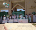 اعتصام مواطنين امام  امارة تبوك مطالبين بأراضيهم
