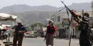الحكومة اليمنية تناقش مع المبعوث الأممي تحويل الحوثيين إلى حزب سياسي‎