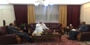 سمو سفير المملكة لدى الأردن الأمير خالد بن فيصل آل سعود يزور سفير اليمن الجديد مهنئاً إياه باستلام مهام عمله