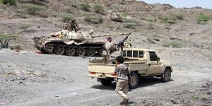 الجيش اليمني يسيطر على تلال استراتيجية بين تعز والحديدة