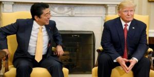 رئيس وزراء اليابان لترامب: أرجوك انظر إلي