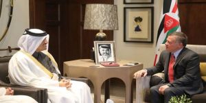 الملك عبدالله الثاني يستقبل وزير الخارجية القطري
