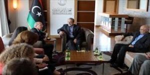 المبعوث الأممي إلى ليبيا مارتن كوبلر يجتمع مع السويحلي وأعضاء من مجلس النواب في طرابلس