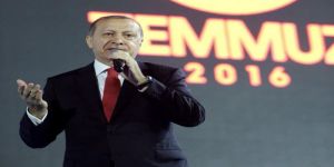 في الذكرى الأولى للانقلاب.. أردوغان يخاطب الشعب التركي ويحذرهم من محاولات انقلابية مشابهة