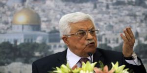 الرئيس الفلسطيني يقرر قطع زيارته للصين والعودة الى الوطن لمتابعة الأمور وتطورات التصعيد الاسرائيلي