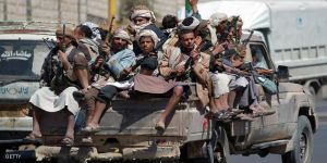 ميليشيات الحوثي تنهب شركات الصرافة بالعاصمة صنعاء