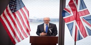 أميركا تحض بريطانيا على التخلي عن دعمها للاتفاق النووي مع إيران