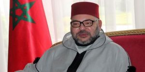 ملك المغرب يدعو الجزائر لتجاوز الخلافات وتطبيع العلاقات