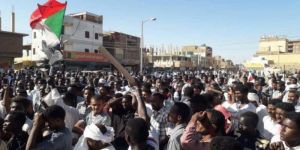 السودان.. دعوات لتظاهرات متفرقة تشتت قوة النظام