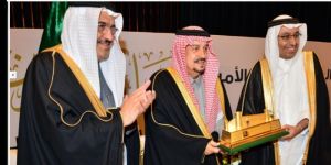 أمير الرياض يرعىٰ حفل تكريم النادي الأدبي للسبيل