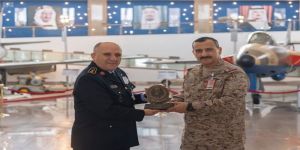 سمو قائد القوات الجوية الملكية السعودية يلتقي رئيس أركان جيش الطيران التونسي