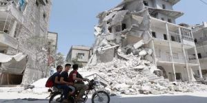تحميل النظام السوري مسؤولية استهداف مشافي ومدارس وأبرياء إدلب