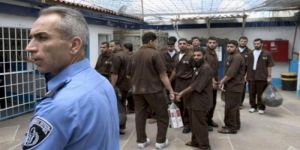 مطالبات بإنقاذ الأسرى الفلسطينيين بسجون الإحتلال لارتفاع انتشار كورونا