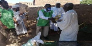 مركز الملك سلمان للإغاثة يدشن مشروع توزيع 38 ألف سلة غذائية لشهر رمضان في السودان