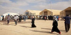 الأمن الأردني يسيطر على حريق داخل مخيم للاجئين السوريين بالأردن