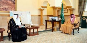 الأمير بدر بن سلطان يستقبل رئيس جامعة الطائف المعين حديثاً