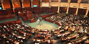 تونس تبدأ جلسة عامة لمناقشة منح الثقة من عدمها لحكومة هشام المشيشي