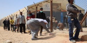 تكثيف الإجراءات لمنع انتشار فيروس كورونا بين اللاجئين في الأردن