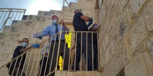 قوات الاحتلال تعتقل نائب مدير دائرة الأوقاف في القدس