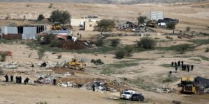 سلطات الاحتلال تنفذ مخططًا للتهجير القسري ومستوطنين يهود يقتحمون الأقصى