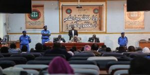 قاضي محاكمة الرئيس السودانى المعزول البشير يعلن تنحيه عن القضية