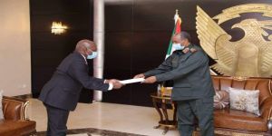 رئيس جمهورية أنغولا يبعث رسالة خطية لرئيس مجلس السيادة السودانى
